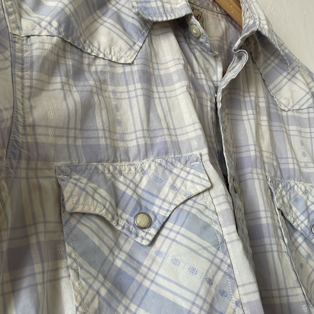 Pearl snap western shirt: white with light blue accents. Barely worn. - Picture 3 of 4